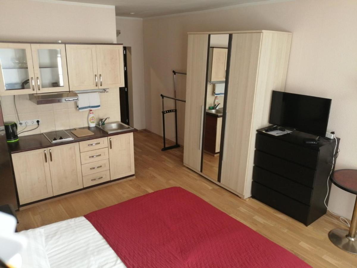 Telliskivi Apartment Tallinn Buitenkant foto